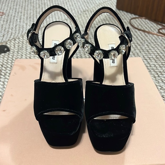 Miu Miu Shoes - Miu Miu velvet heel
